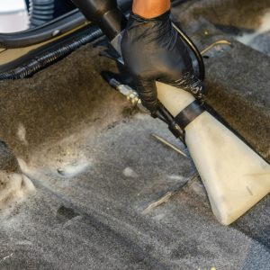 How to Remove Salt Stains From a Car Carpet